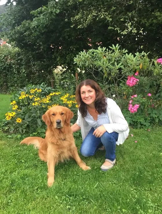 Carolina Keller - Ergotherapeutin mit Therapiebegleithund Ike